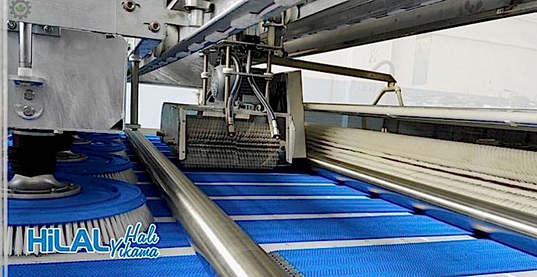 Halıdaki Lekeler Nasıl Çıkarılır